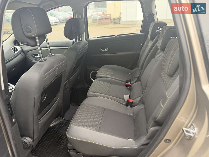 Минивэн Renault Grand Scenic 2010 в Ровно фото 37 Минивэн Renault Grand Scenic 2010 в Ровно