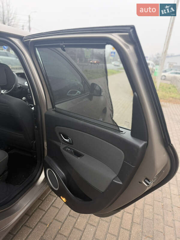 Минивэн Renault Grand Scenic 2010 в Ровно фото 41 Минивэн Renault Grand Scenic 2010 в Ровно