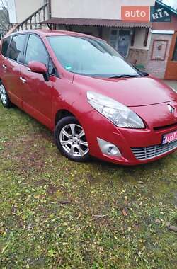 Минивэн Renault Grand Scenic 2009 в Ровно