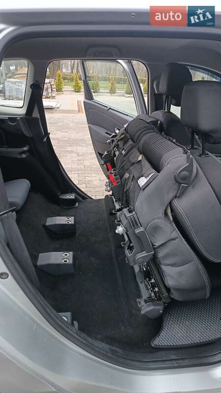 Мінівен Renault Grand Scenic 2010 в Миколаєві фото 15 Мінівен Renault Grand Scenic 2010 в Миколаєві