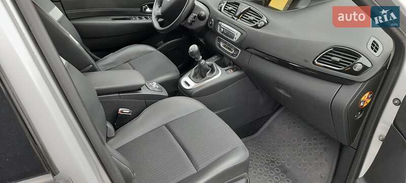 Минивэн Renault Grand Scenic 2013 в Тернополе фото 53 Минивэн Renault Grand Scenic 2013 в Тернополе