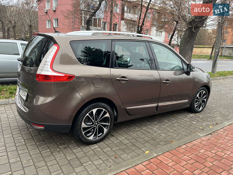 Мінівен Renault Grand Scenic 2013 в Могилів-Подільському фото 27 Мінівен Renault Grand Scenic 2013 в Могилів-Подільському