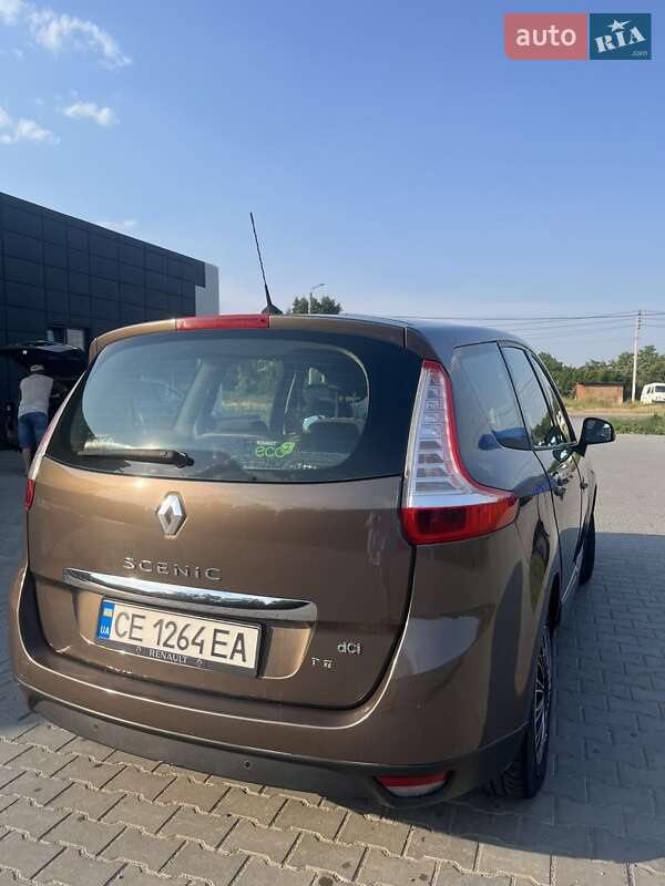 Минивэн Renault Grand Scenic 2012 в Новоднестровске
