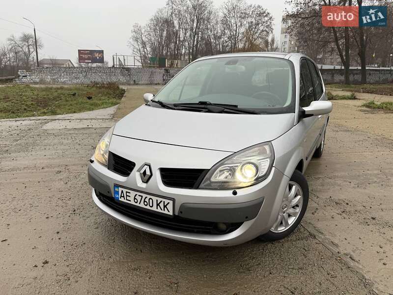 Мінівен Renault Grand Scenic 2006 в Дніпрі фото Мінівен Renault Grand Scenic 2006 в Дніпрі