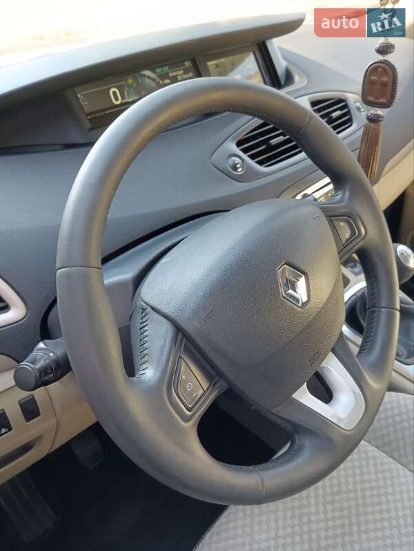 Минивэн Renault Grand Scenic 2011 в Хмельницком