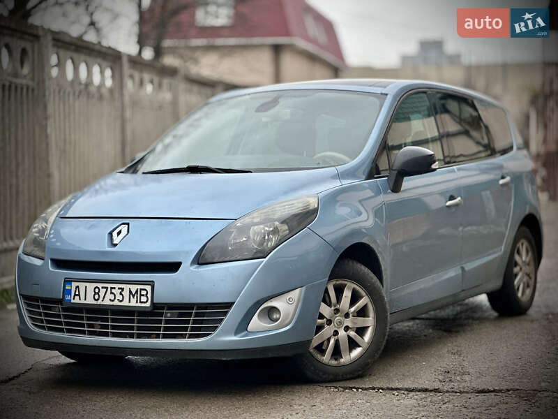 Минивэн Renault Grand Scenic 2011 в Киеве