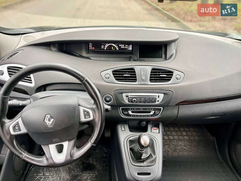 Минивэн Renault Grand Scenic 2013 в Черновцах фото 15 Минивэн Renault Grand Scenic 2013 в Черновцах