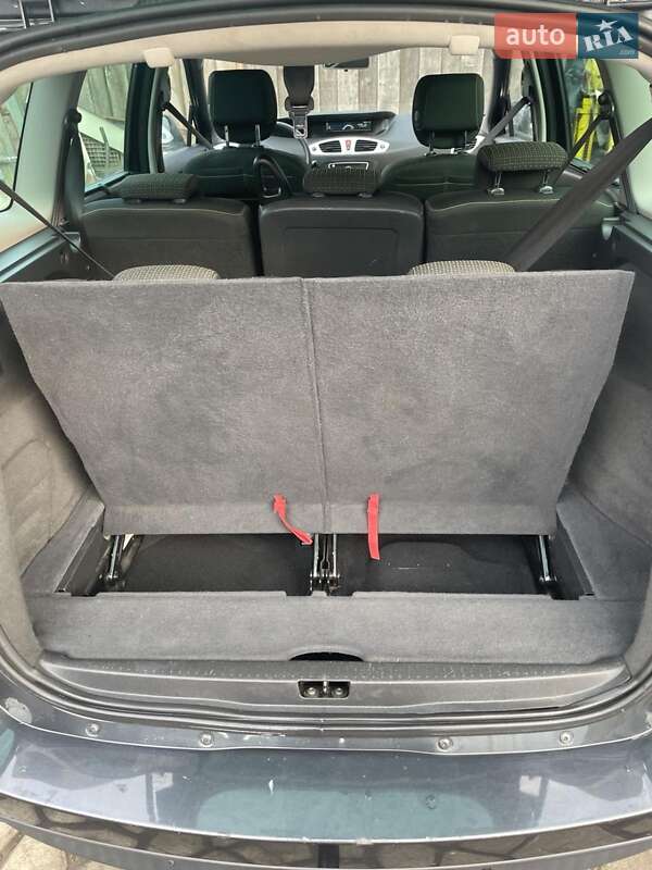 Мінівен Renault Grand Scenic 2010 в Ковелі фото 4 Мінівен Renault Grand Scenic 2010 в Ковелі