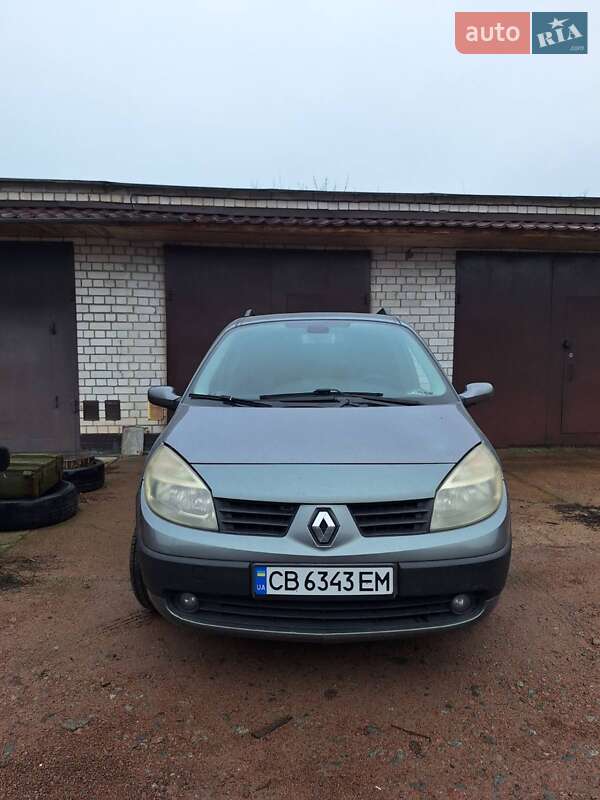 Renault Grand Scenic 2005