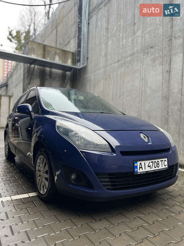 Минивэн Renault Grand Scenic 2009 в Киеве