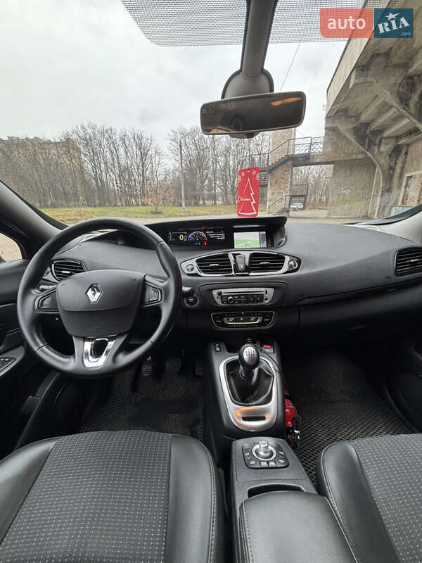 Минивэн Renault Grand Scenic 2013 в Ивано-Франковске фото 20 Минивэн Renault Grand Scenic 2013 в Ивано-Франковске