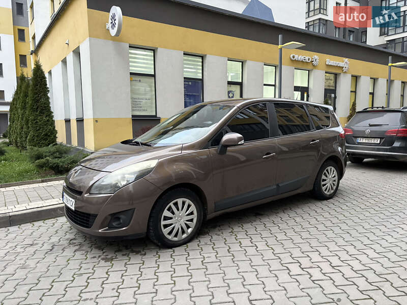 Renault Grand Scenic 2009
