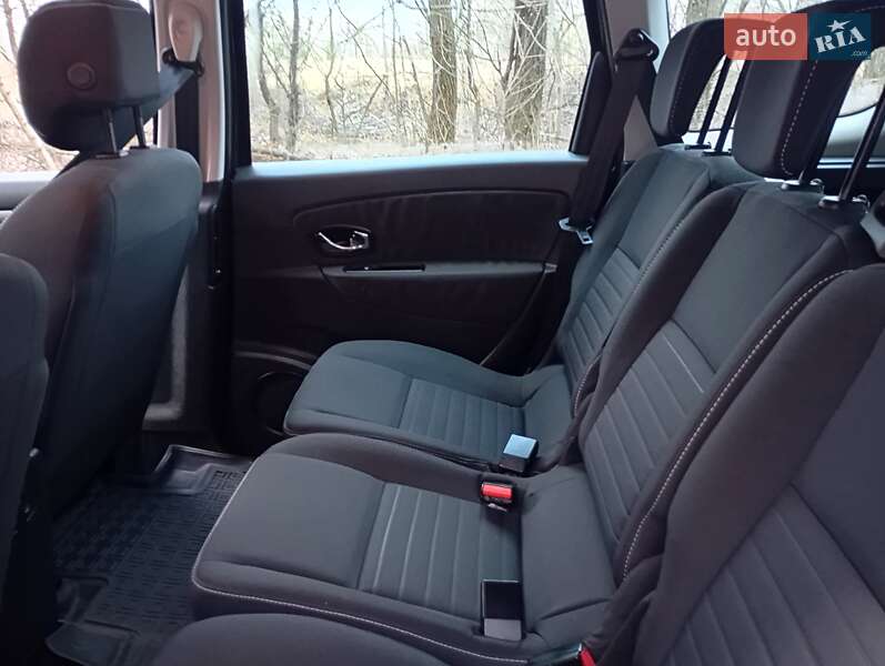 Минивэн Renault Grand Scenic 2015 в Чернигове фото 11 Минивэн Renault Grand Scenic 2015 в Чернигове