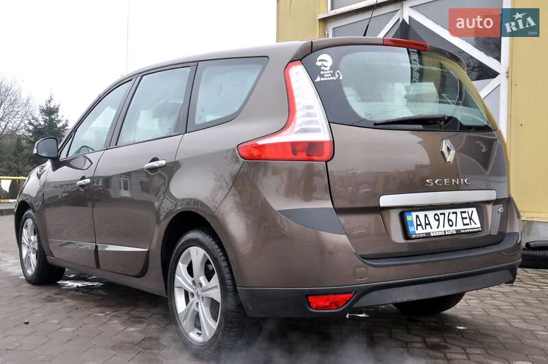Минивэн Renault Grand Scenic 2011 в Львове фото 13 Минивэн Renault Grand Scenic 2011 в Львове