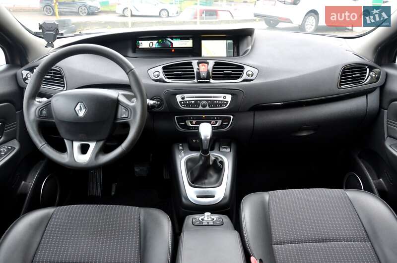 Минивэн Renault Grand Scenic 2011 в Львове фото 27 Минивэн Renault Grand Scenic 2011 в Львове