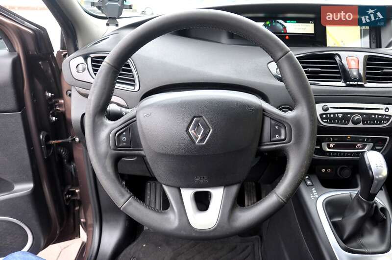 Минивэн Renault Grand Scenic 2011 в Львове фото 35 Минивэн Renault Grand Scenic 2011 в Львове