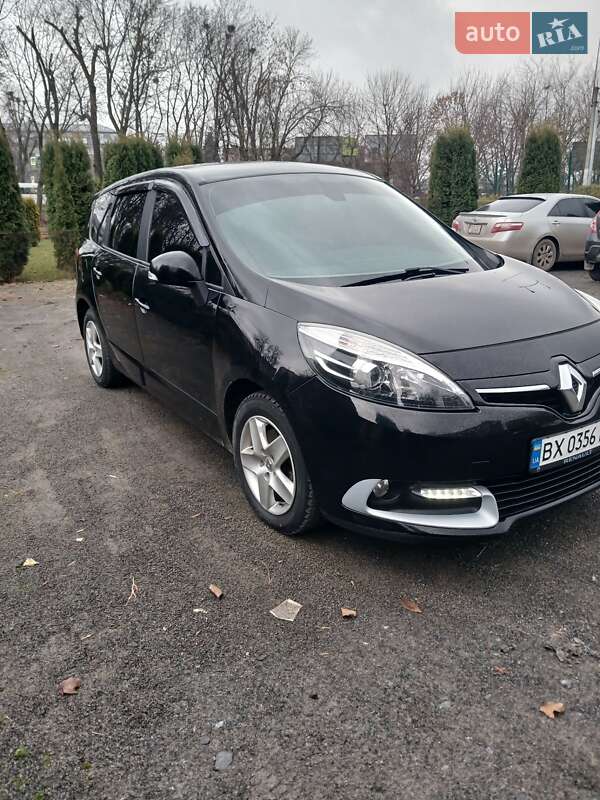 Renault Grand Scenic 2014
