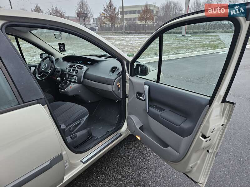 Минивэн Renault Grand Scenic 2008 в Полтаве фото 78 Минивэн Renault Grand Scenic 2008 в Полтаве