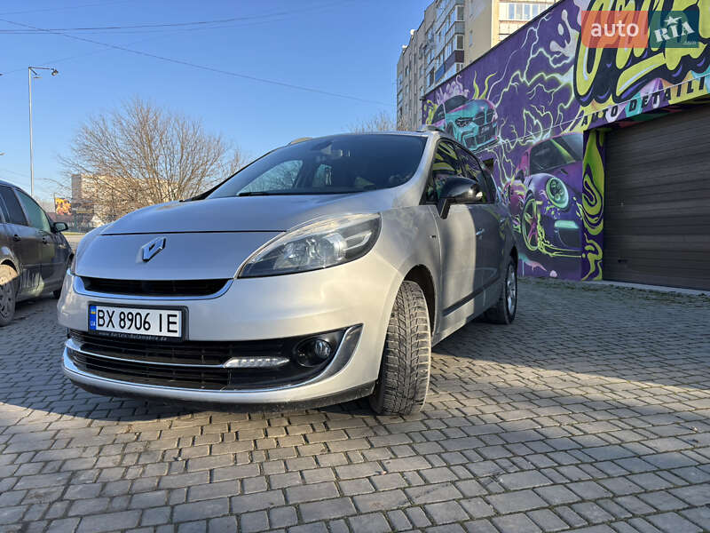 Renault Grand Scenic 2012 Renault Grand Scenic 2012