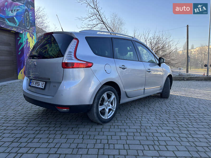 Минивэн Renault Grand Scenic 2012 в Каменец-Подольском фото 3 Минивэн Renault Grand Scenic 2012 в Каменец-Подольском