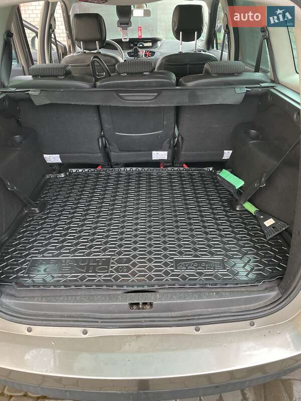 Мінівен Renault Grand Scenic 2011 в Луцьку