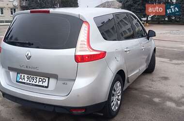 Минивэн Renault Grand Scenic 2011 в Киеве