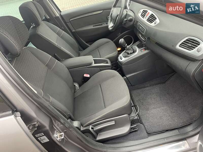 Минивэн Renault Grand Scenic 2009 в Золочеве