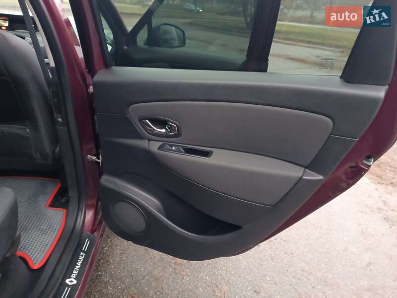 Минивэн Renault Grand Scenic 2013 в Славутиче