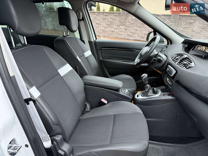 Минивэн Renault Grand Scenic 2013 в Ровно фото 33 Минивэн Renault Grand Scenic 2013 в Ровно