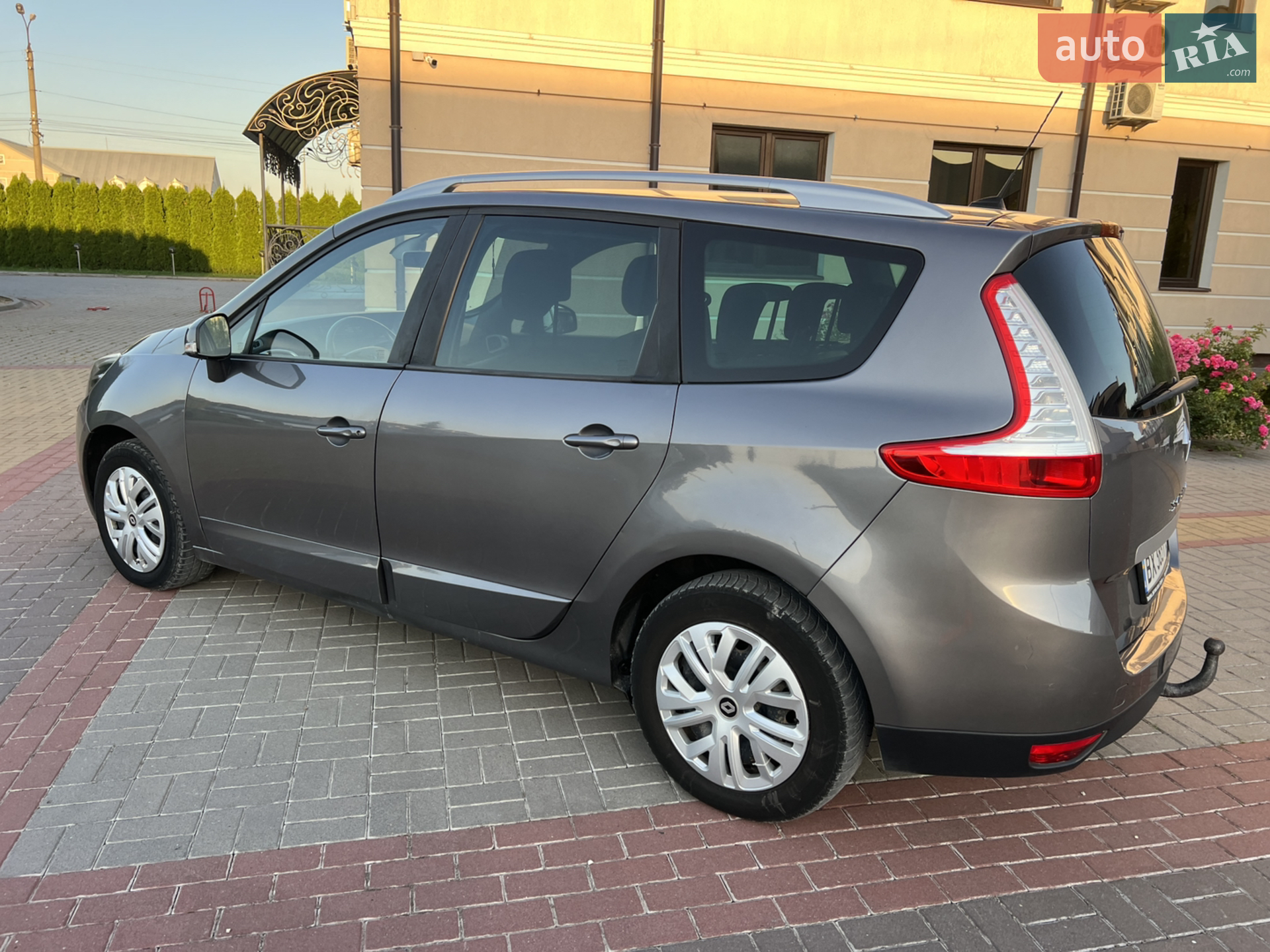 2013 Renault Scenic - мініатюра 18