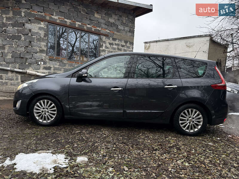Минивэн Renault Grand Scenic 2011 в Ивано-Франковске