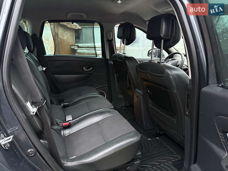 Минивэн Renault Grand Scenic 2011 в Ивано-Франковске