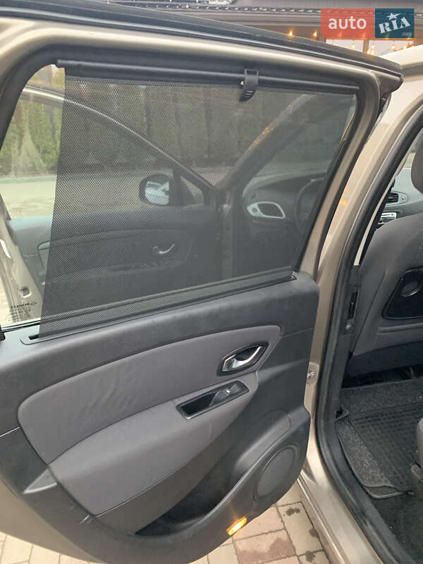 Мінівен Renault Grand Scenic 2010 в Рівному