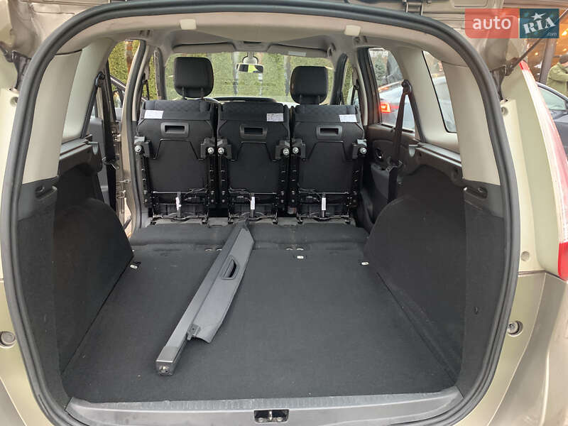 Мінівен Renault Grand Scenic 2010 в Рівному