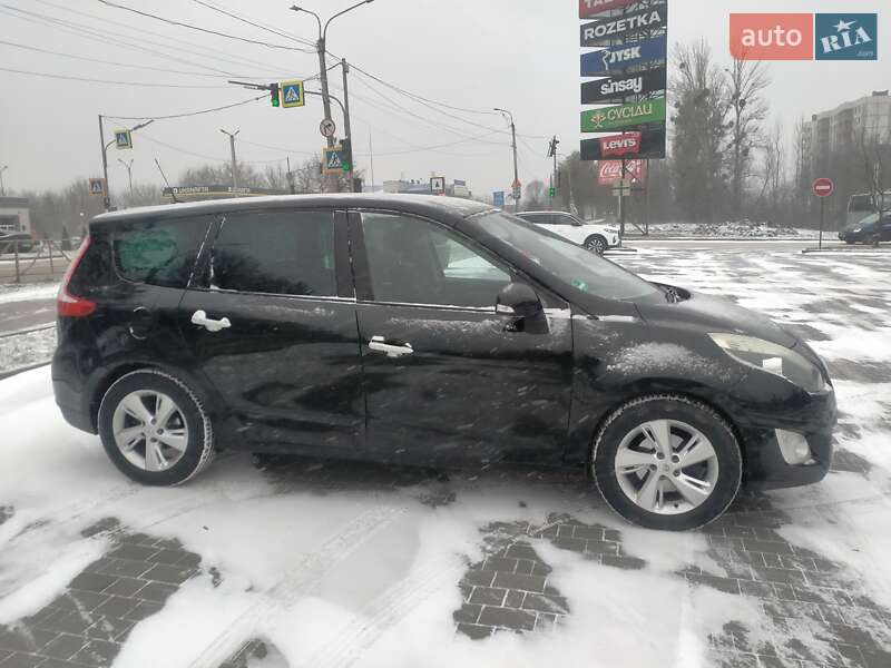 Минивэн Renault Grand Scenic 2010 в Хмельницком
