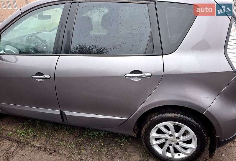 Минивэн Renault Grand Scenic 2012 в Малой Виске фото 9 Минивэн Renault Grand Scenic 2012 в Малой Виске