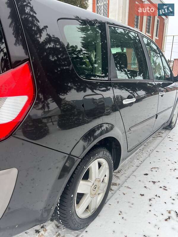 Минивэн Renault Grand Scenic 2005 в Калиновке