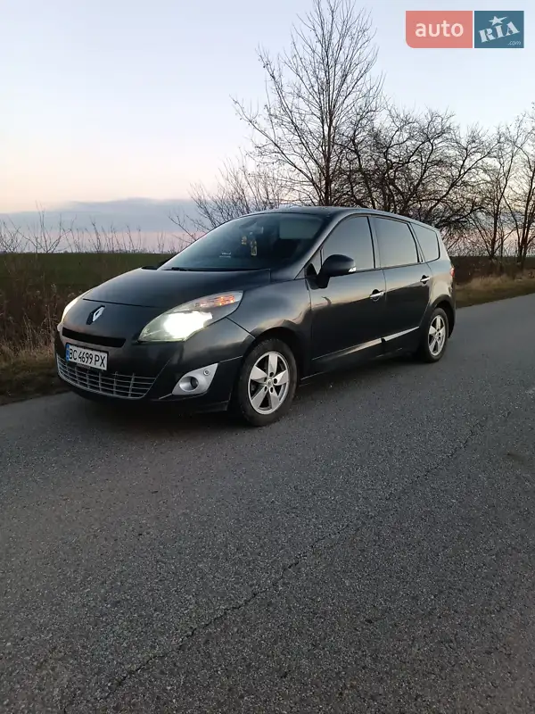 Renault Grand Scenic