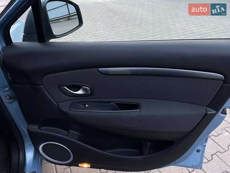 Мінівен Renault Grand Scenic 2009 в Луцьку