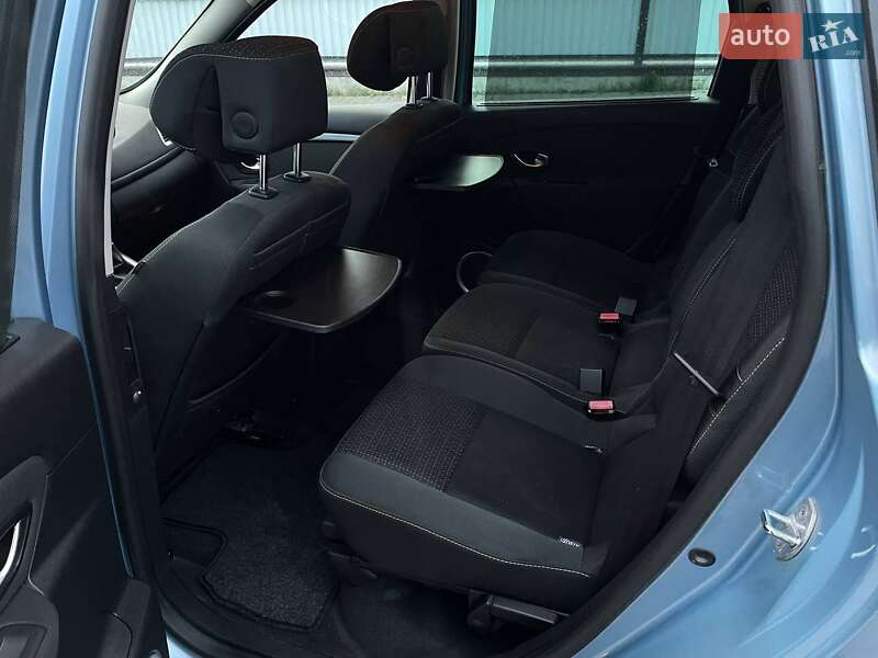 Мінівен Renault Grand Scenic 2009 в Луцьку