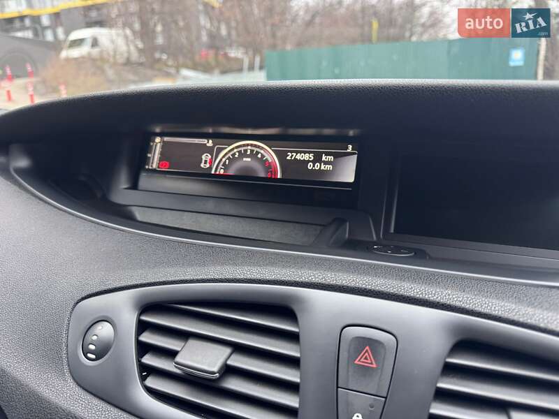 Минивэн Renault Grand Scenic 2013 в Киеве