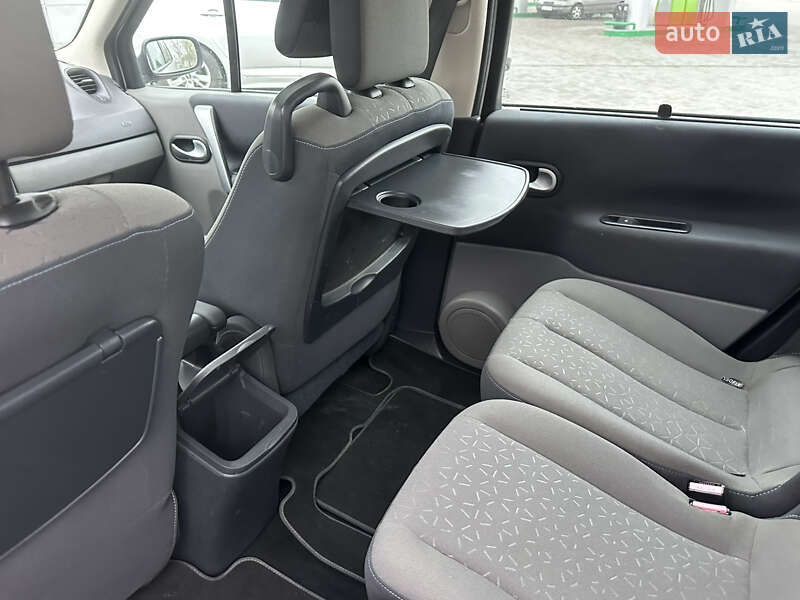 Минивэн Renault Grand Scenic 2008 в Днепре