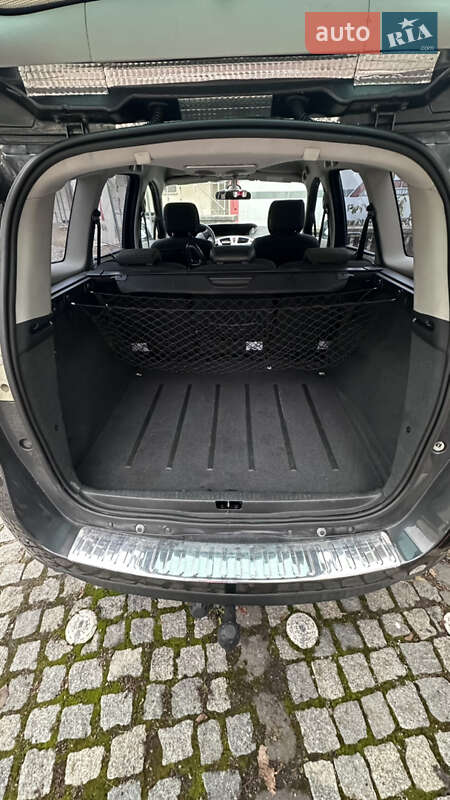 Минивэн Renault Grand Scenic 2009 в Харькове