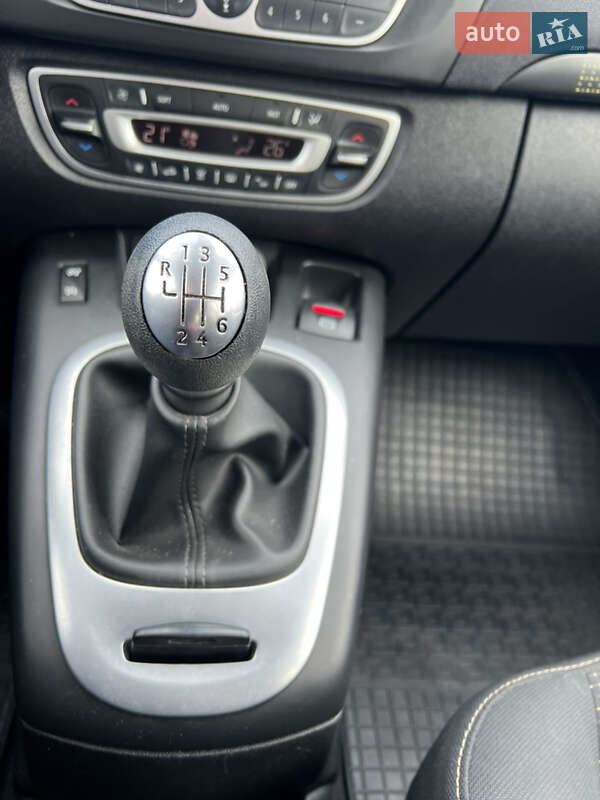 Мінівен Renault Grand Scenic 2009 в Луцьку фото 22 Мінівен Renault Grand Scenic 2009 в Луцьку