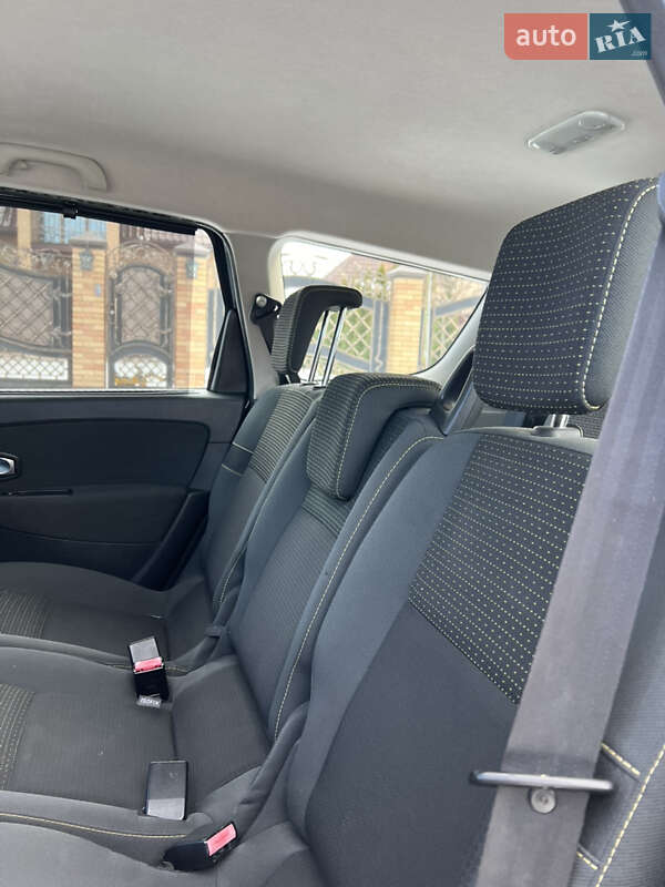 Мінівен Renault Grand Scenic 2009 в Луцьку фото 33 Мінівен Renault Grand Scenic 2009 в Луцьку