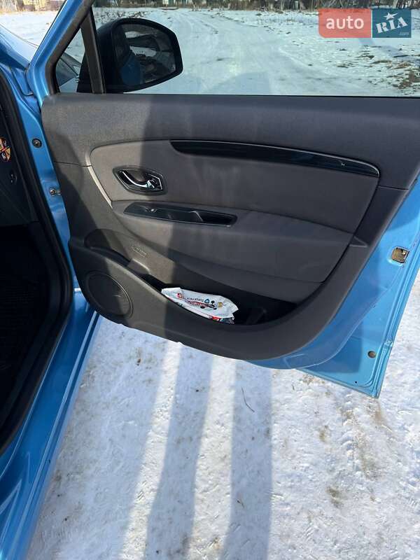 Минивэн Renault Grand Scenic 2014 в Ивано-Франковске