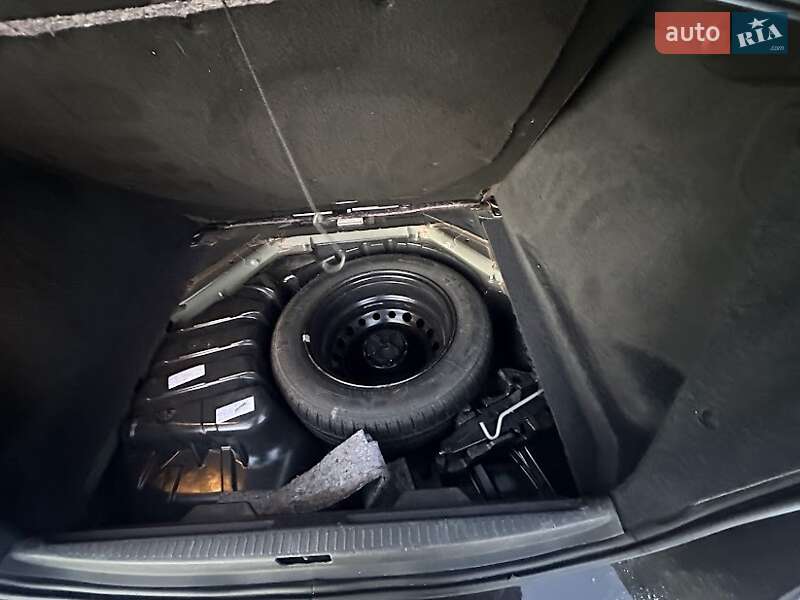 Мінівен Renault Grand Scenic 2010 в Луцьку фото 23 Мінівен Renault Grand Scenic 2010 в Луцьку