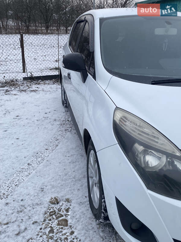 Мінівен Renault Grand Scenic 2009 в Кіцмані