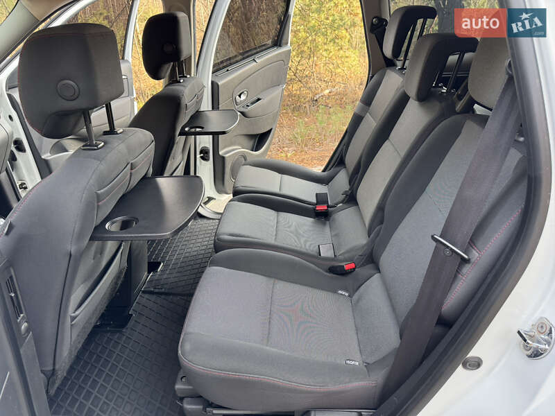 Мінівен Renault Grand Scenic 2012 в Бородянці