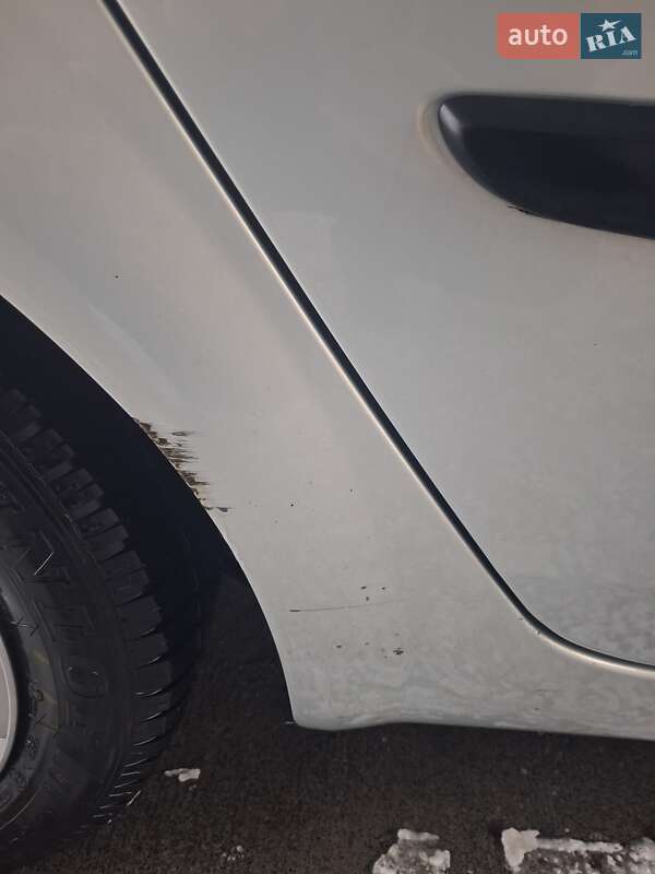 Минивэн Renault Grand Scenic 2004 в Сокольниках